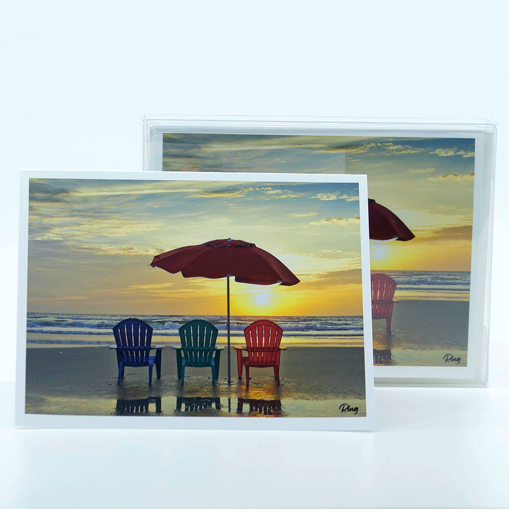 Set of 5 glossy notecards of the beach with 3 chairs